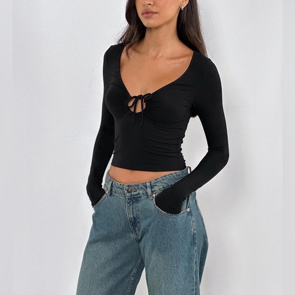 Desigual Black Long-Sleeve Tie-Front Crop Top
